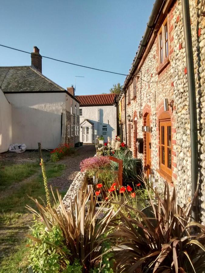 Mermaid Cottage, Historic House By The Sea Hemsby Esterno foto